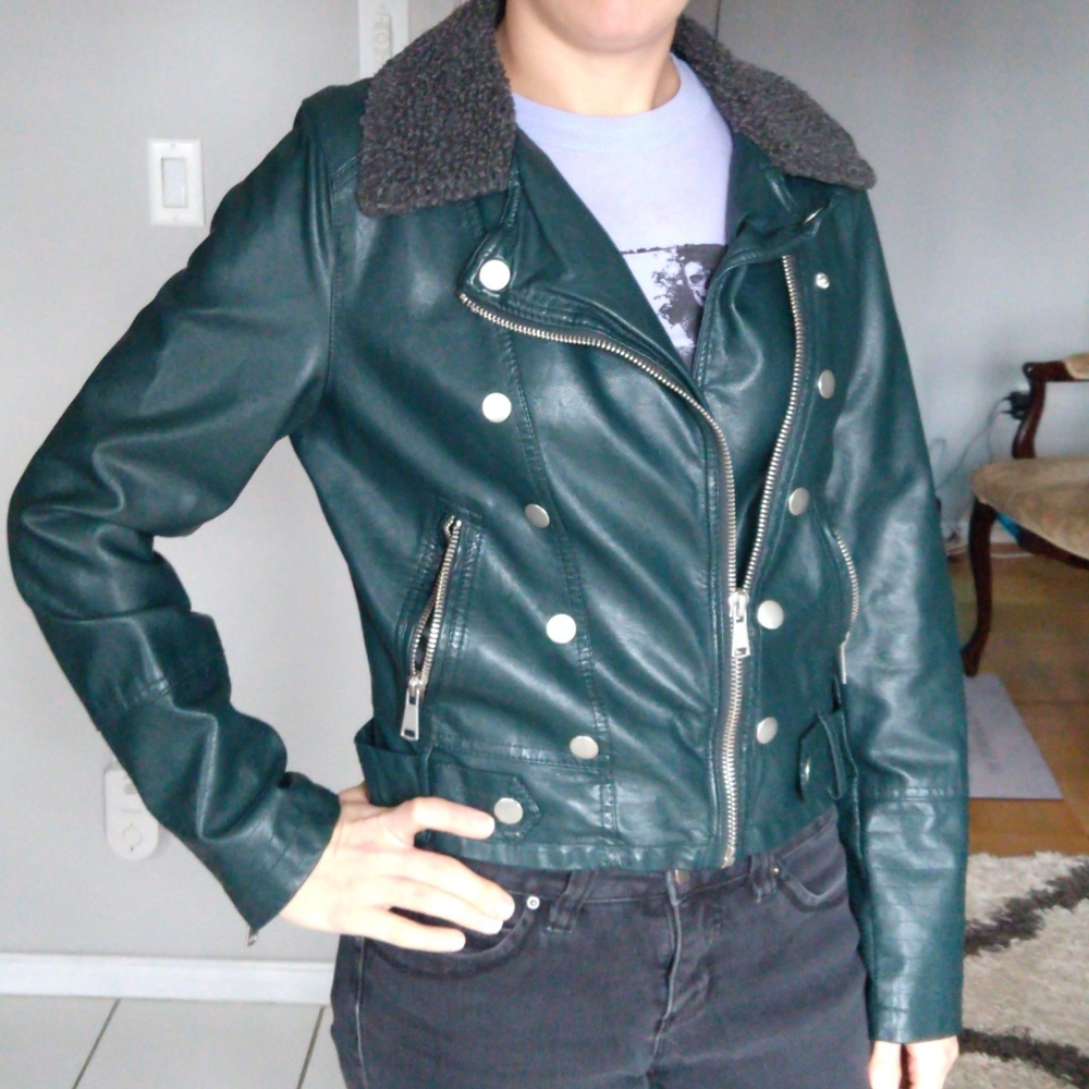 Motorcycle Jacket - Picture 6 of 6